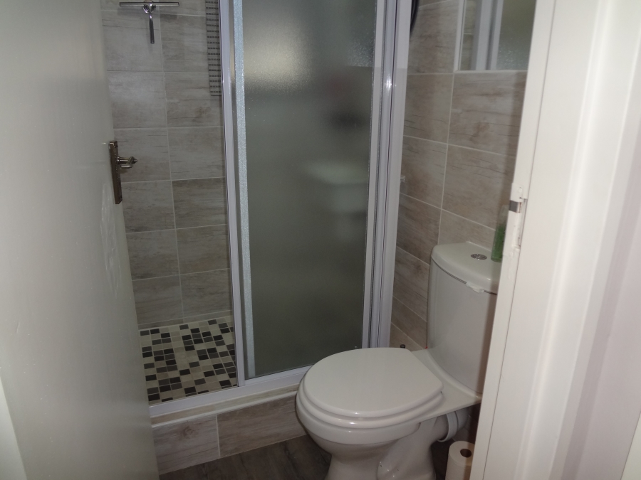 2 Bedroom Property for Sale in Humewood Eastern Cape